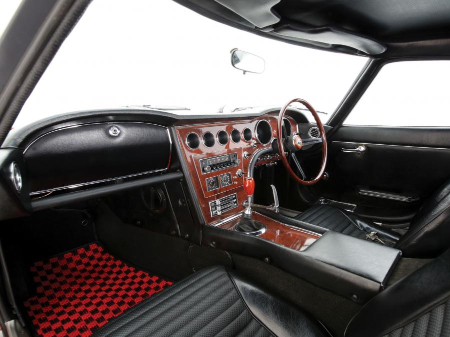 Торпедо Toyota 2000GT 1967 года  (JP) (фото 34 из 37)